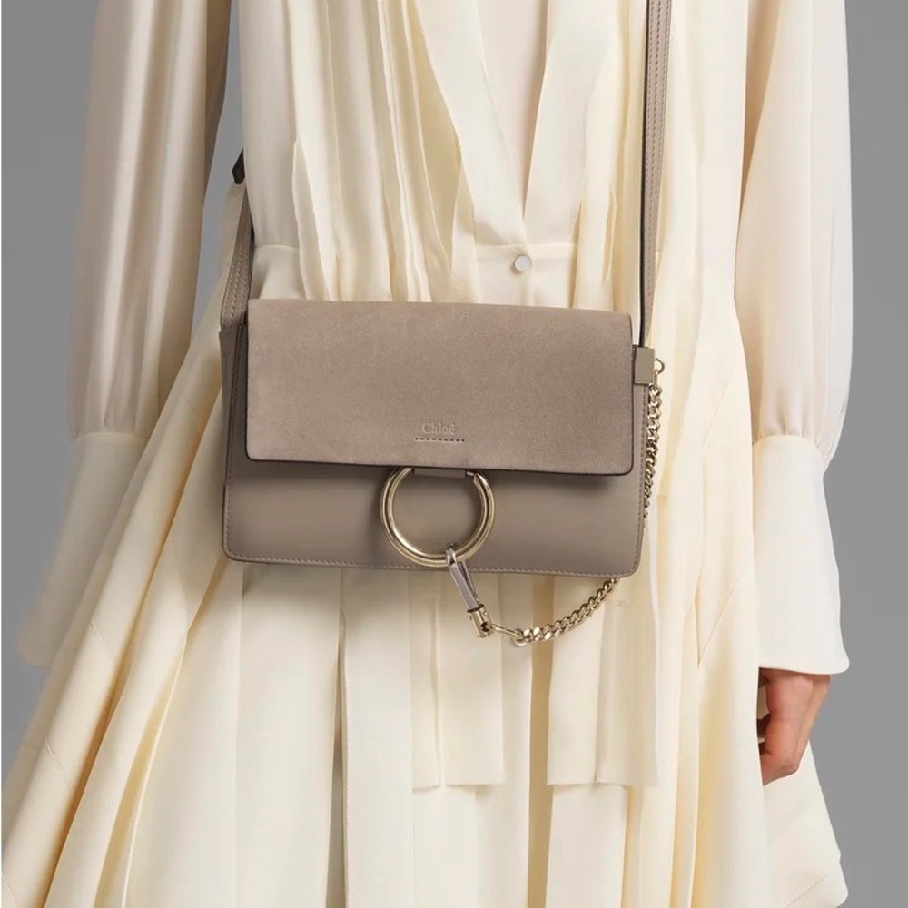 Chloe Small Faye Shoulder bag in taupe.